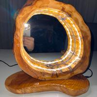 Specchio con cornice in legno di ulivo salentino