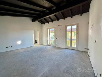 3 LOCALI A MARTINENGO