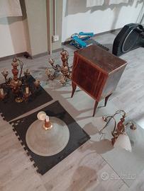 lampadario e comodino 