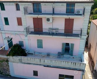 S.V. Marina Appartamento vista mare di 135 mq