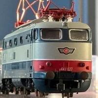 ATLAS RIVAROSSI 9167 - Loco FS E447 Tartaruga N