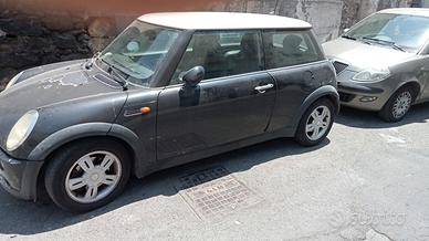 MINI Mini (F66) - 2006
