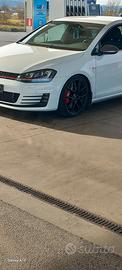 Automobile Golf Gti Mk7 performance