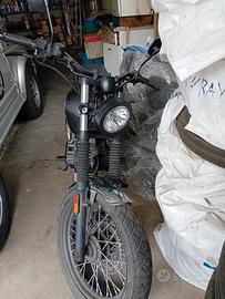 moto brixton scrambler