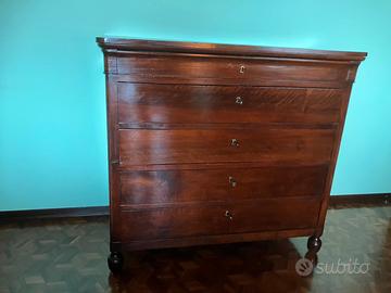 Cassettone meta ottocento in legno di noce massell