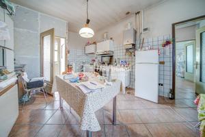 AMPIO BILOCALE AL PRIMO PIANO SENZA SPESE