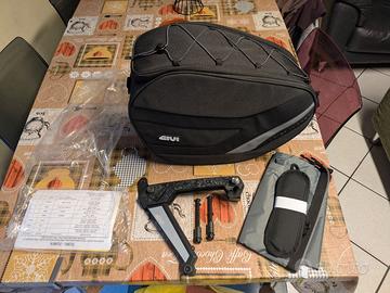Borsa GIVI piu' staffa stealth guerrilla 450