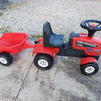 Trattore cavalcabile  con rimorchio