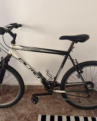 Bici mountain bike OLMO