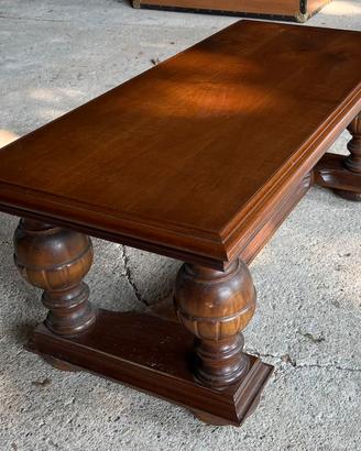 Tavolino in legno massello