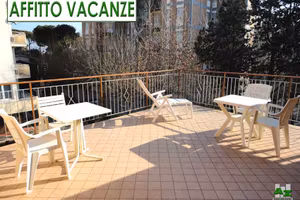 SCONTATO 6 p.letto con clima, due bagni e p.auto