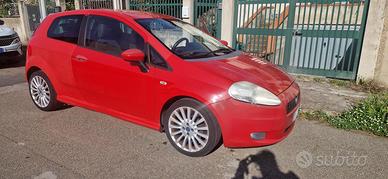 Fiat grande punto sport 