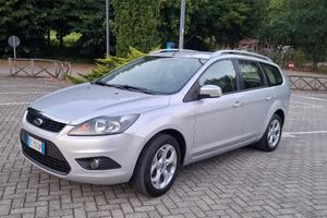 Ford Focus 1.6 TDCi  EURO 5  clima automatico 