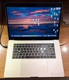 MacBook Pro i9 6 core  32 GB DDR 4 15-inch