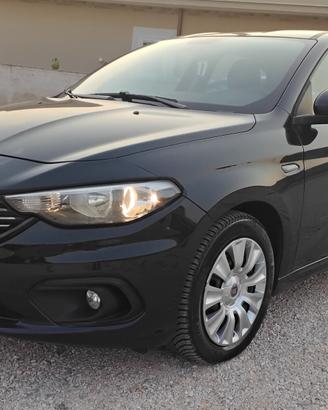 Fiat Tipo 1.6 Mjt S&S 5 porte S-Design