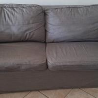 divano letto matrimoniale con poltrona e pouf