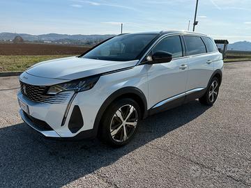 Peugeot 5008 1.2 benzina