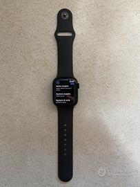 Apple watch Series 8  41 mm GPS midnight