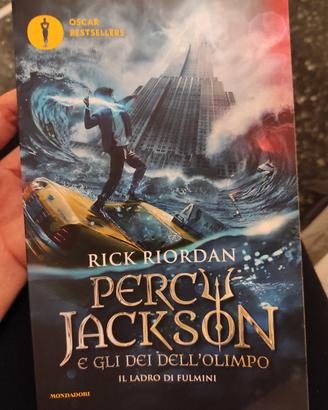  Percy Jackson e gli dei dell'Olimpo Il ladro di 