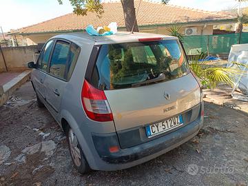Renault Scenic anno 2005 ricambi