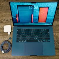 MacBook Air M3 15’ 2024 - 16 gb - 512 gb ssd