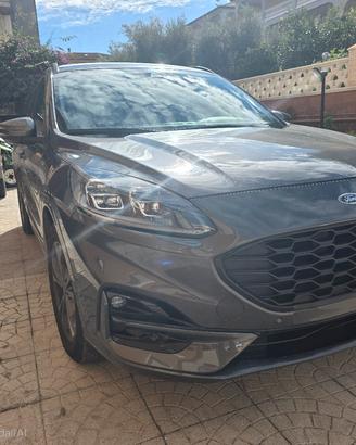 Ford Kuga st-lineX 1.5 120cv Diesel