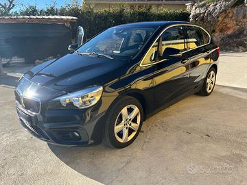 BMW 216d