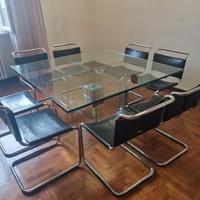 Set Tavolo 140x140 con 8 sedie Spoleto di Knoll