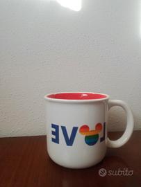 Tazza edizione pride Topolino Disney