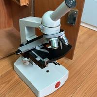 Microscopio Karl Kaps KG 6334 Asslar-Watzlar