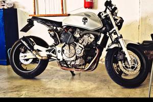 hornet 600