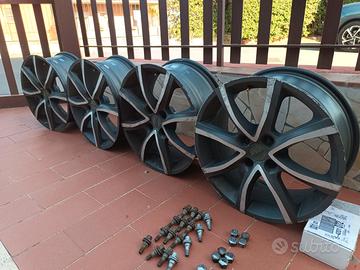 Cerchi in Lega MAK modello NITRO 4