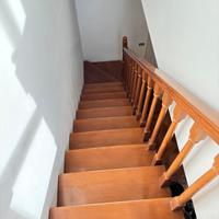 Scala in legno pregato