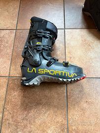 Scarponi sci alpinismo la sportiva vega 27.5