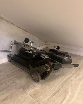 Montascale cingolato per disabili – usato in ottim