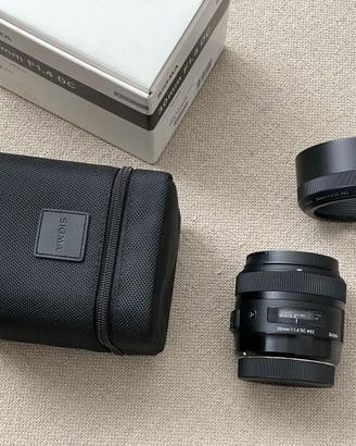 Sigma 30mm F1.4 DC Art Canon EOS EF-S C100 C300