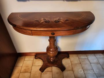 Consolle in legno a mezzaluna stile antico