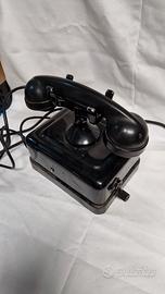 Telefono in metallo a manovella anno 1920/30