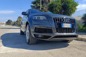 AUDI Q7 s-line 2010