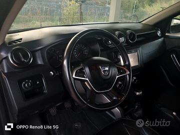 Dacia Duster nero
