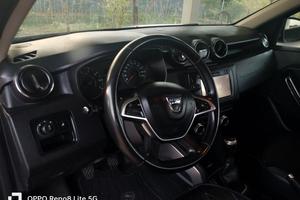Dacia Duster nero
