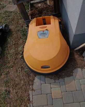 stock robot tagliaerba