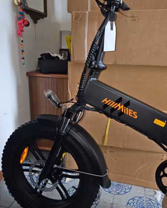 bicicletta elettrica nuova