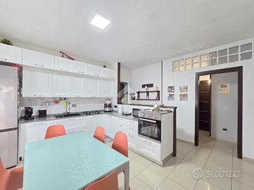 4 LOCALI A ALPIGNANO