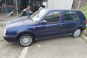 Volkswagen Golf 1.6 cat 5 porte Pink Floyd