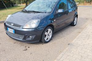 Ford Fiesta 1.4 TDCi 68 cv