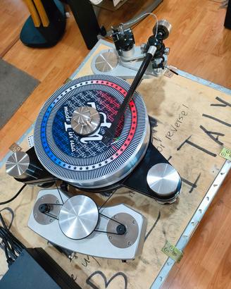 VPI AVENGER REFERENCE GIRADISCHI TOP DI GAMMA 
