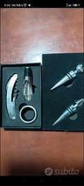 set  utensili per vino