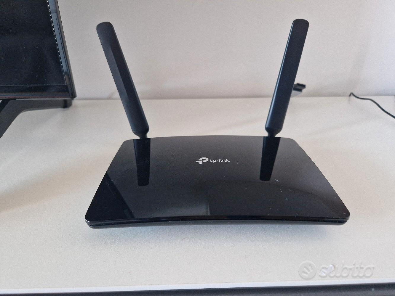 Router 4G+ TP-Link Archer MR600 - WiFi AC1200, Con SIM, Antenne Removibili - Per Casa E Ufficio