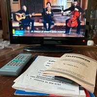 TV TELEFUNKEN 19” ( funziona con decoder).